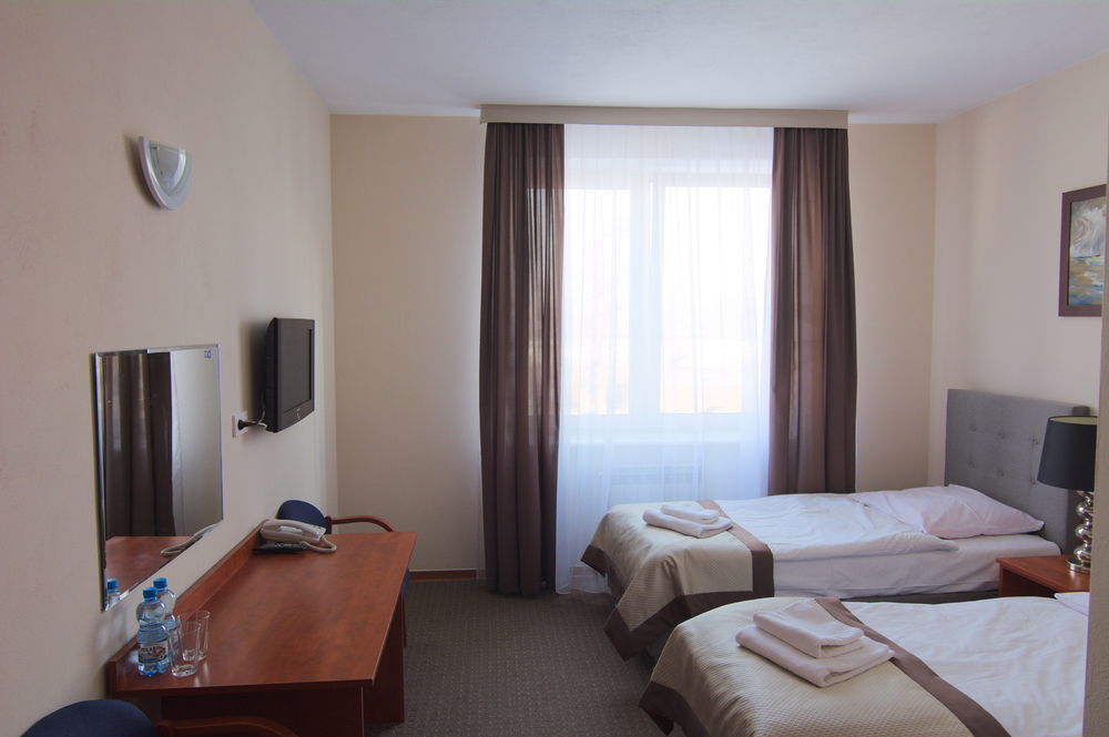 Centrum Konferencyjno-Apartamentowe Mrowka Βαρσοβία Εξωτερικό φωτογραφία